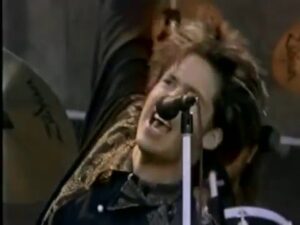 Video Thumbnail: Roxette - Dangerous (Official Video) -