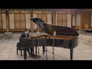 Video Thumbnail: Yiruma - May Be + Kiss The Rain + River Flows In You | kiwa LIVE session -